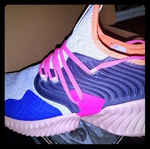 Alphabounce Instinct CC m